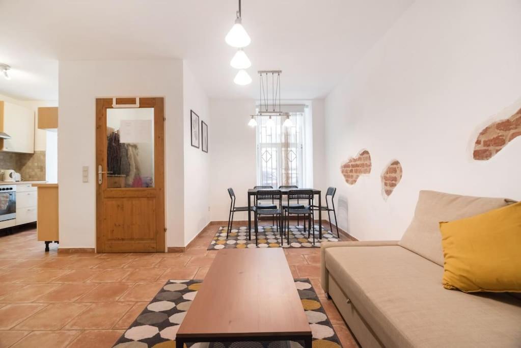 Spacious Central Apartment ウィーン エクステリア 写真